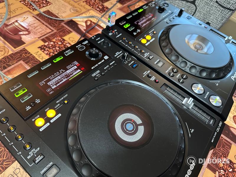 Eladó Pioneer CDJ-850K Beszámítás is lehet.