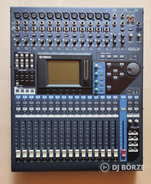 YAMAHA 01V96 V2 digitális keverő