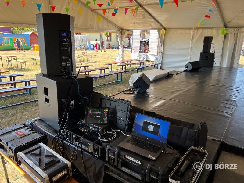 Turbosound NUQ122-AN