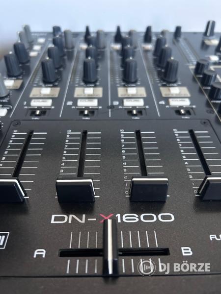 Denon DN-X1600 professzionális 4 csatornás digitális DJ keverő