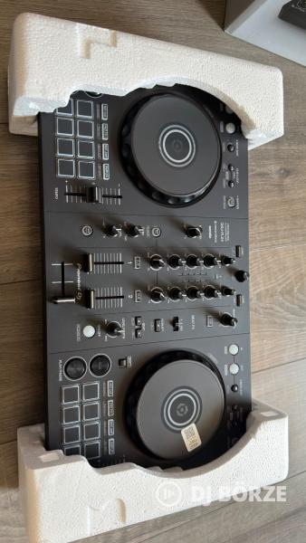 Pioneer DJ DDJ-FLX4 DJ kontroller