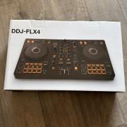 Pioneer DJ DDJ-FLX4 DJ kontroller