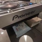 Pioneer cdj 200