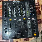 Pioneer Djm 700 keverő eladó!