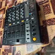 Pioneer Djm 700 keverő eladó!