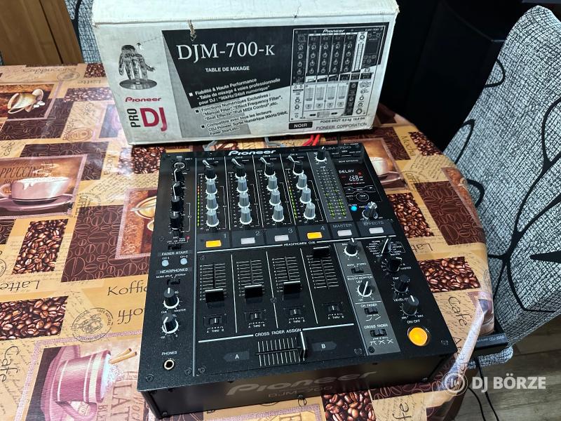 Pioneer Djm 700 keverő eladó!