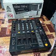 Pioneer Djm 700 keverő eladó!
