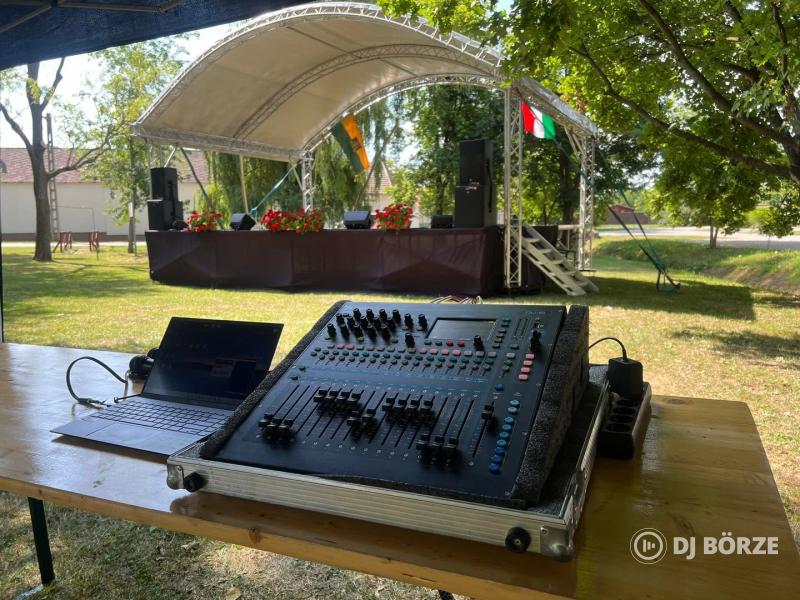 Allen & Heath QU16