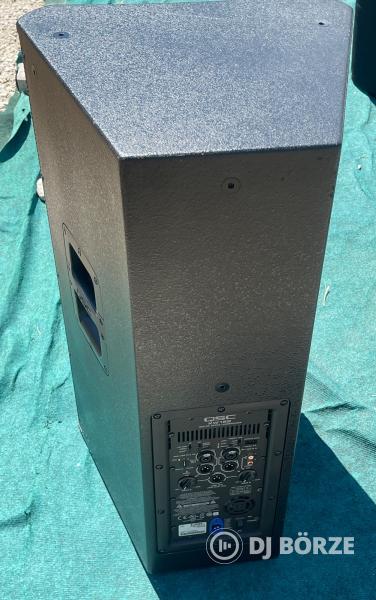 QSC KW152