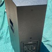 QSC KW152