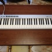 61 billentyüs ESI midi keyboard