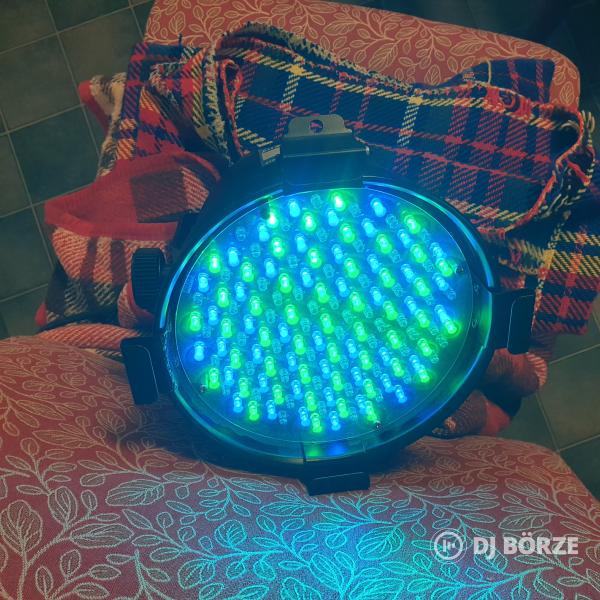 A LED-es fényszóró Par 56 RGB DMX