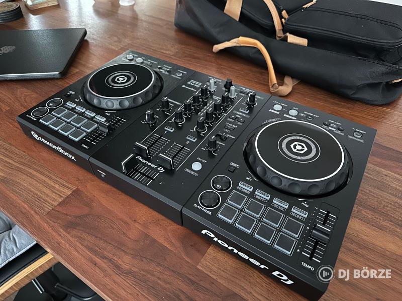 Pioneer DDJ-400 DJ controller Megkímélt állapot, Rekordbox unlock!