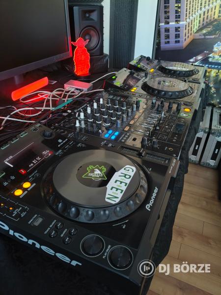 3 darab 900 Pioneer cdj