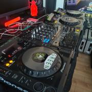3 darab 900 Pioneer cdj