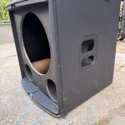 JBL EON 718S üres hangfaldoboz / kabinet