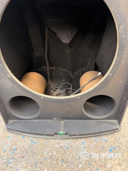 JBL EON 718S üres hangfaldoboz / kabinet
