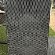 Turbosound TQ-259 hangfalpár + gurulós konténer