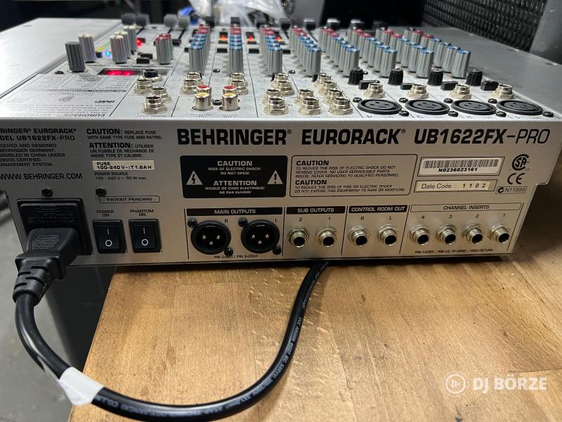 Behringer Eurorack UB1622FX-Pro analóg keverő