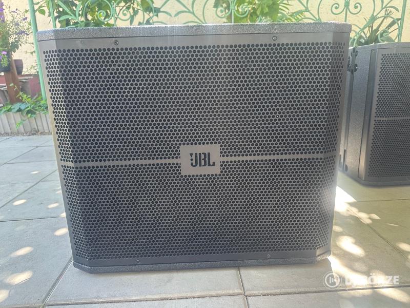 JBL VRX 918s passzív mélyláda