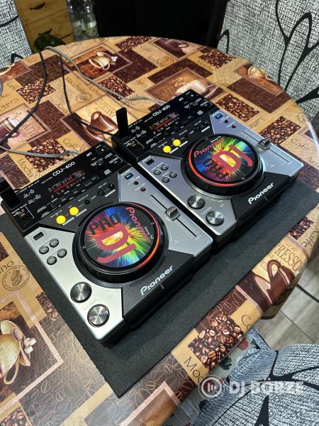 Pioneer cdj 400/ djm 400 szett eladó!