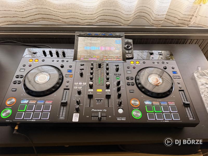 Pioneer XDJ-RX3