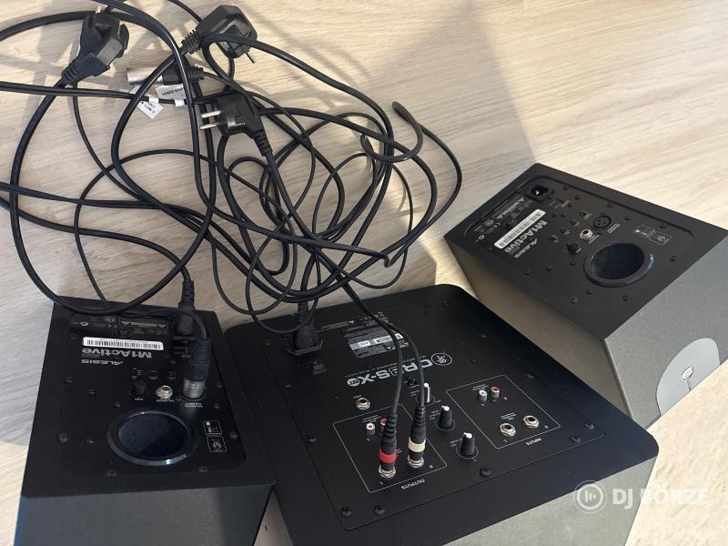 DJ szett ECLER mixer + M1Active hangfalak