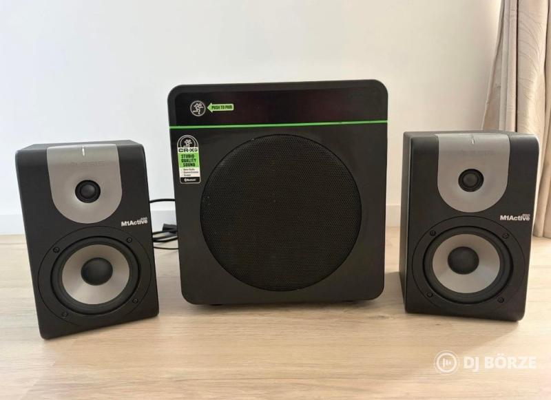 DJ szett ECLER mixer + M1Active hangfalak