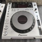 Pioneer CDJ 850