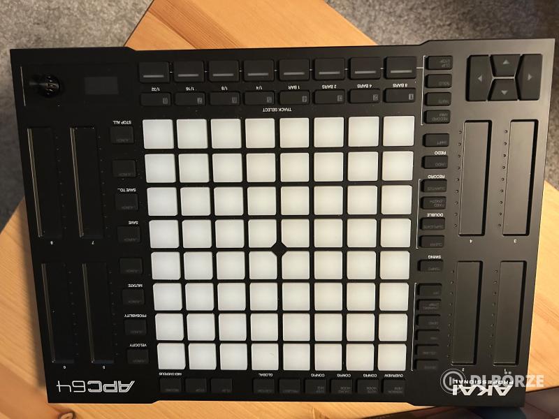 Akai APC64 Midi kontroller