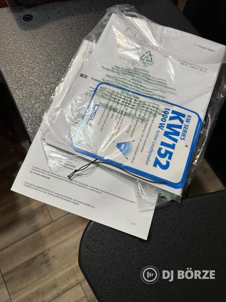 QSC KW152 Aktív hangfal eladó! Beszámítás is lehetséges.