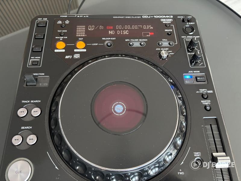 Pioneer CDJ-1000 MK3