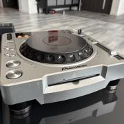 Pioneer CDJ-800 MKII pár