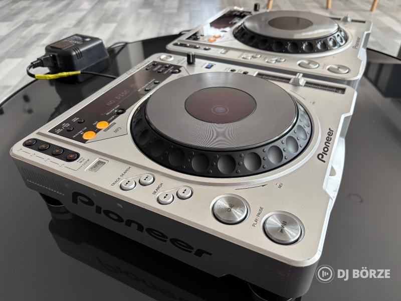 Pioneer CDJ-800 MKII pár