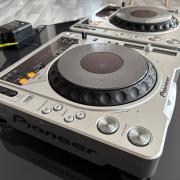 Pioneer CDJ-800 MKII pár