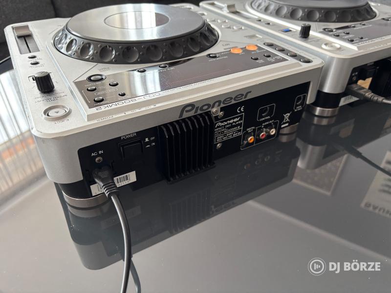 Pioneer CDJ-800 MKII pár