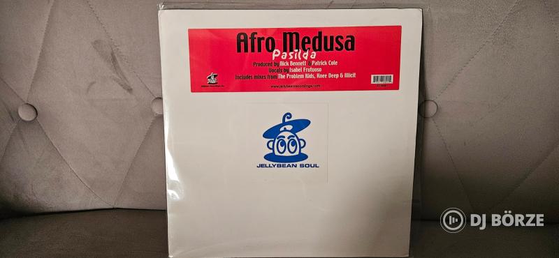 Afro Medusa - Pasilda