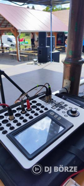 QSC TOUCHMIX16