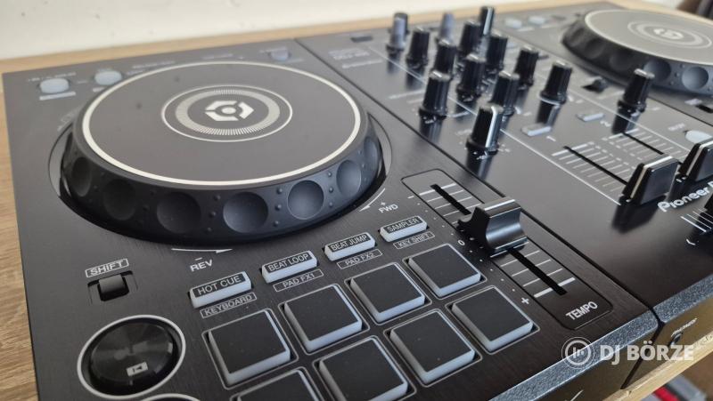 Pioneer ddj 400