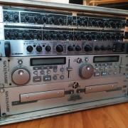 Soundcraft LX7 II (24ch) keverőpult +FOH rack