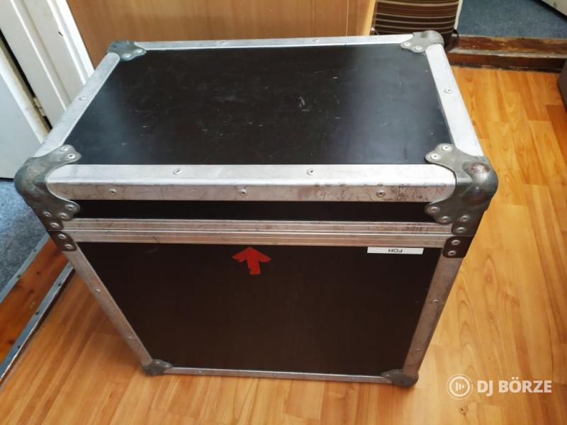 Soundcraft LX7 II (24ch) keverőpult +FOH rack