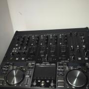 Pioneer DJM-5000 + Pioneer MEP-7000 komplett professzionális DJ rendszer egyedi rackben