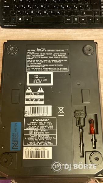 Pioneer  CDJ400 multi Player
