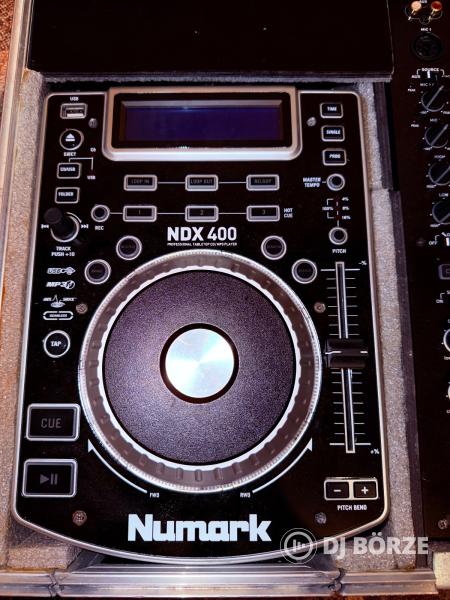 Reloop RMX-60 Digital, Numark NDX400 DJ szett alu rack-ben