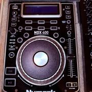 Reloop RMX-60 Digital, Numark NDX400 DJ szett alu rack-ben