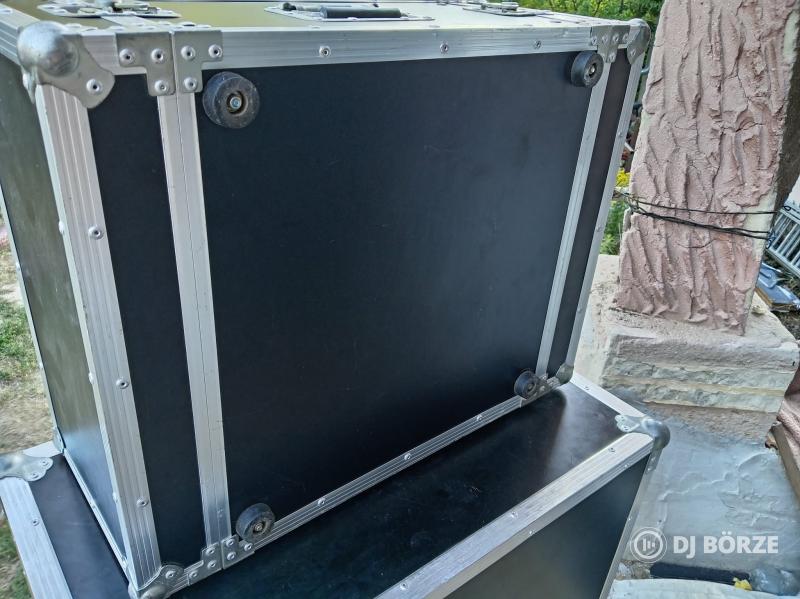Robust flight case szállítódoboz - professzionális rack hordtáska