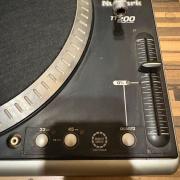 Numark TT200