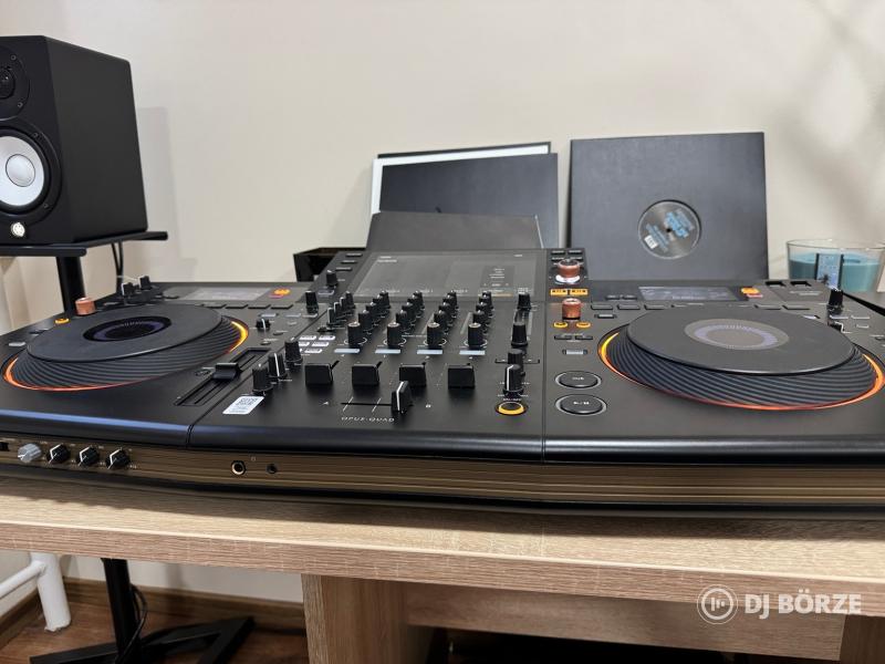 Pioneer DJ OPUS-QUAD – újszerű, kifogástalan állapot