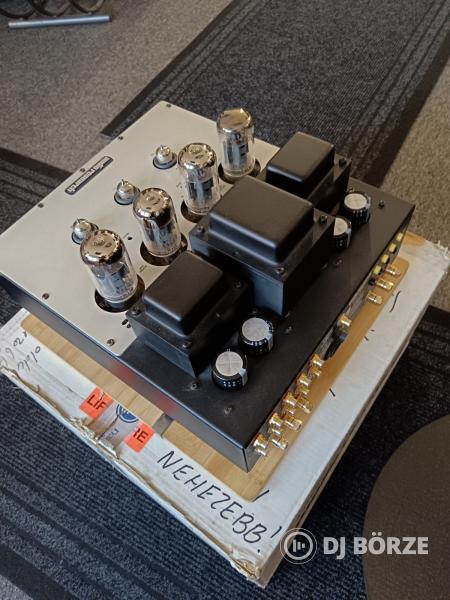 Eladó Audio Research VSi55 high-end csöves integrált erősítő – újszerű