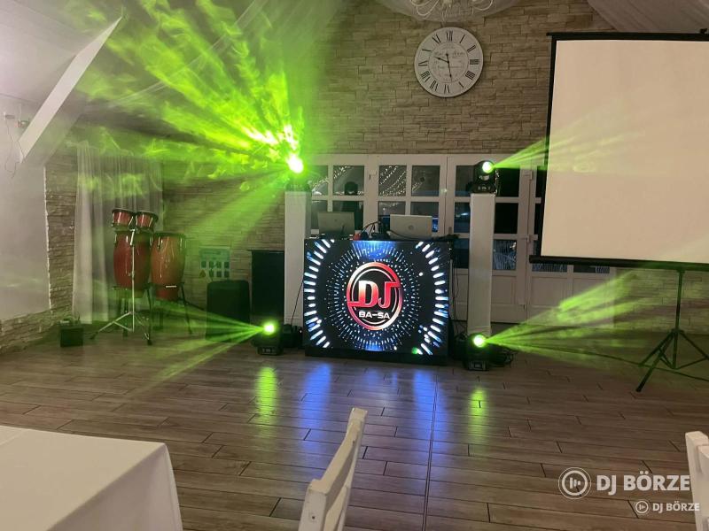 RAKTÁRKISÖPRÉS DJ Asztal LED Fallal használt